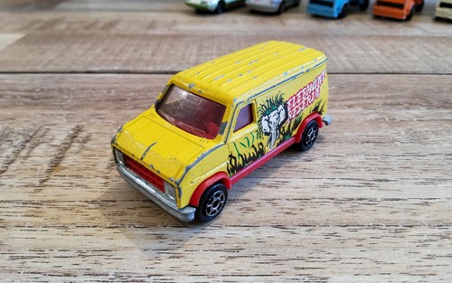 Van majorette hot - majorette,